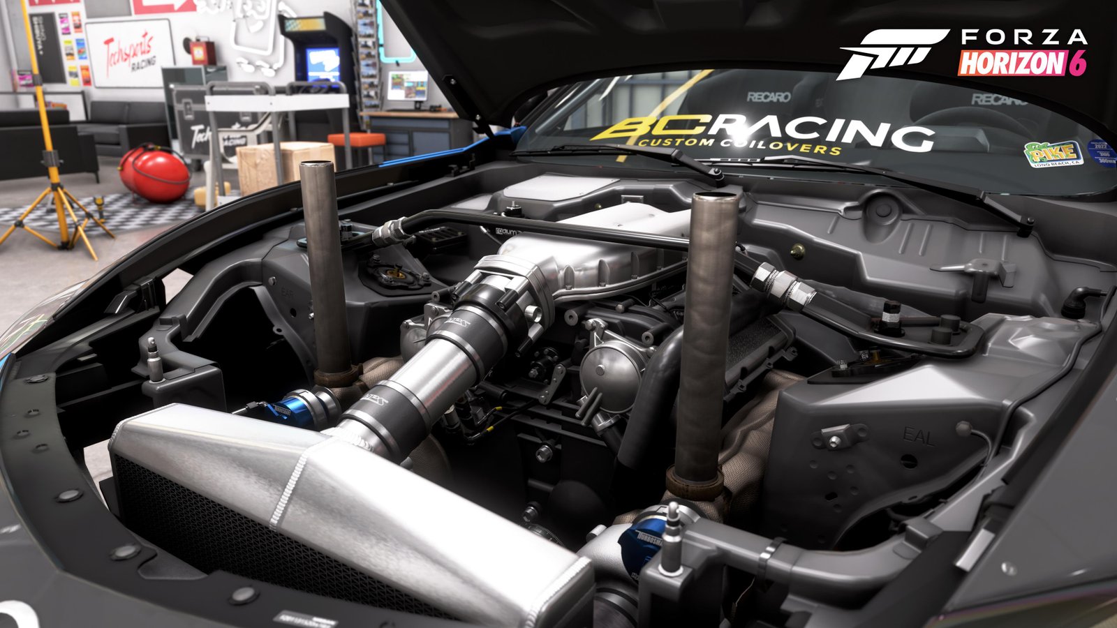 forzahorizon6-launch-06-garage-engine-16x9-wm.jpg